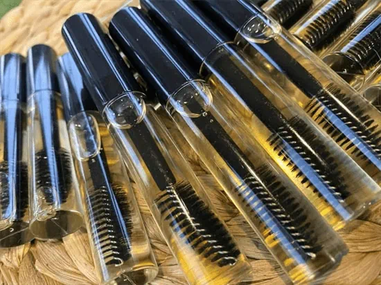 מסקרה שמן קיק -טהור 100% מעודד צמיחת הגבות והריסים באופן טבעי